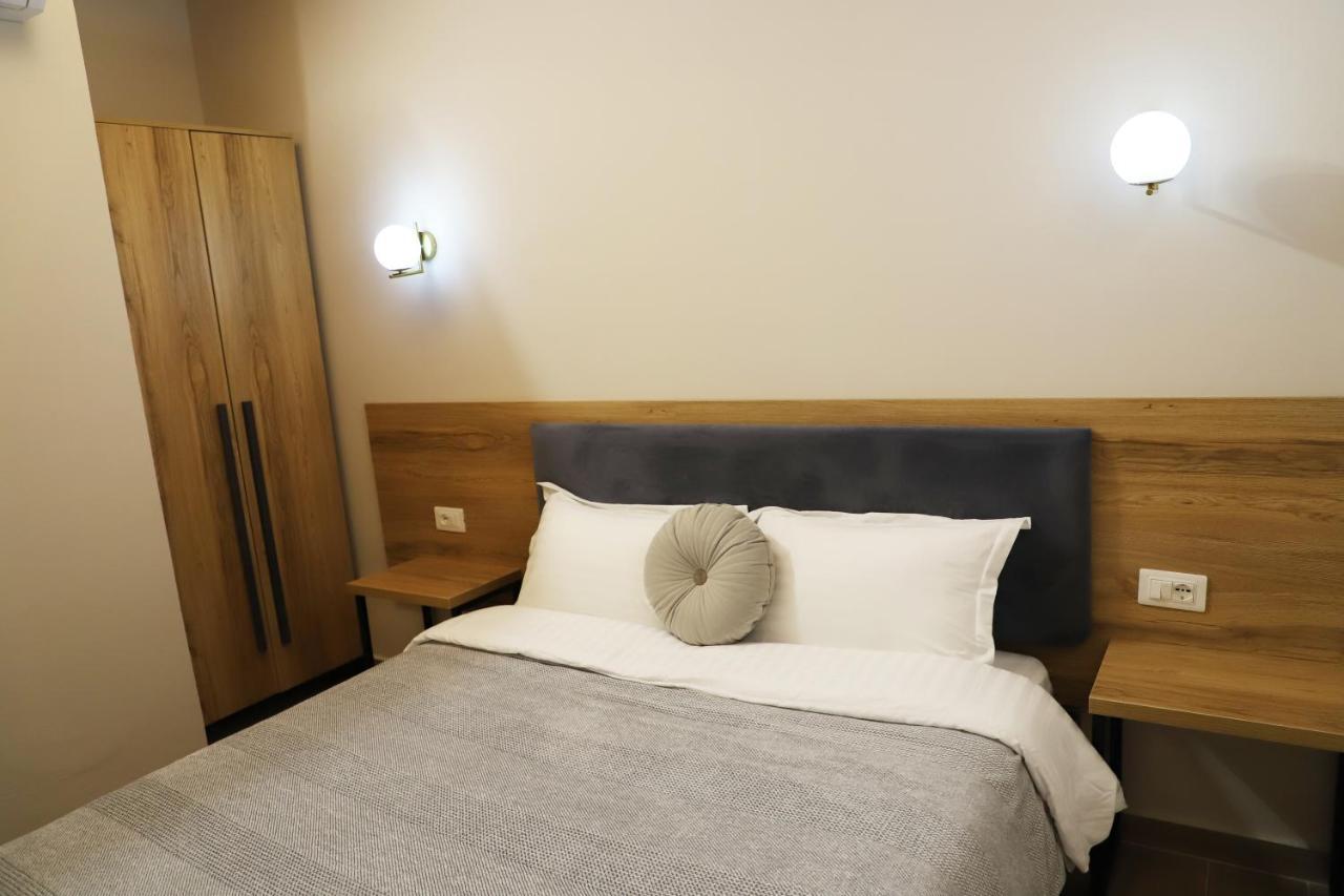 Mili Hotel Berat Buitenkant foto